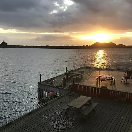 Skjaeret Stamsund Holiday home