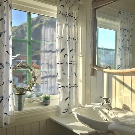 Holiday home Skjaeret Stamsund